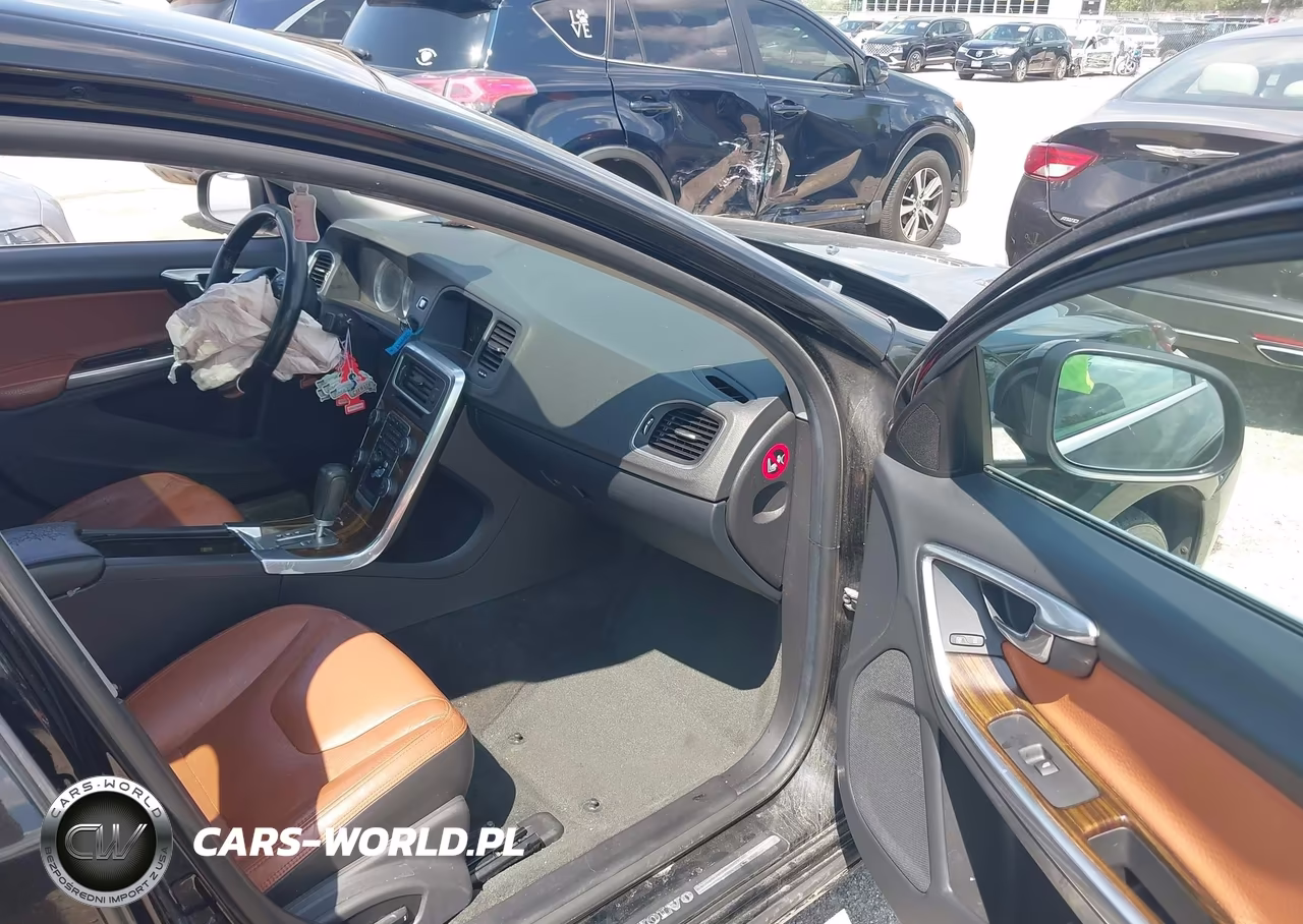 2012 Volvo S60 T5 VIN:YV1622FS1C2041359 - 5
