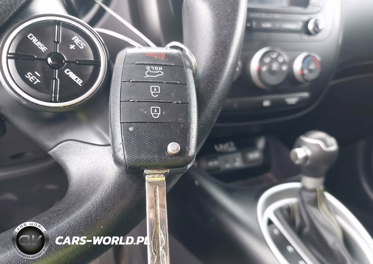 2015 Kia Soul + VIN:KNDJP3A56F7768593 - 11