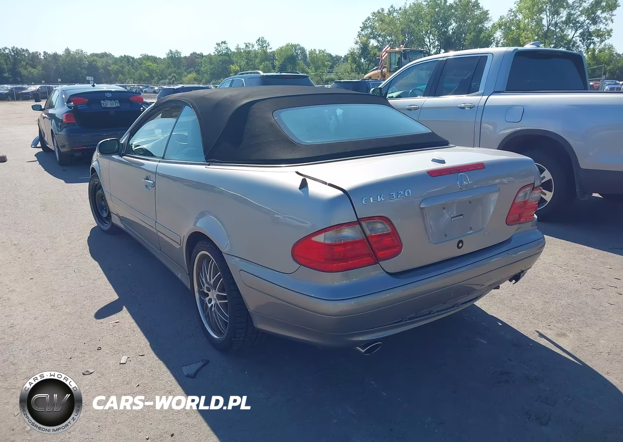 2003 Mercedes-Benz Clk 320 VIN:WDBLK65G63T142600 - 3