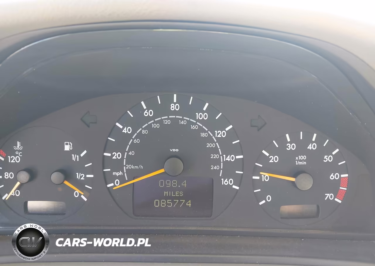 2003 Mercedes-Benz Clk 320 VIN:WDBLK65G63T142600 - 7
