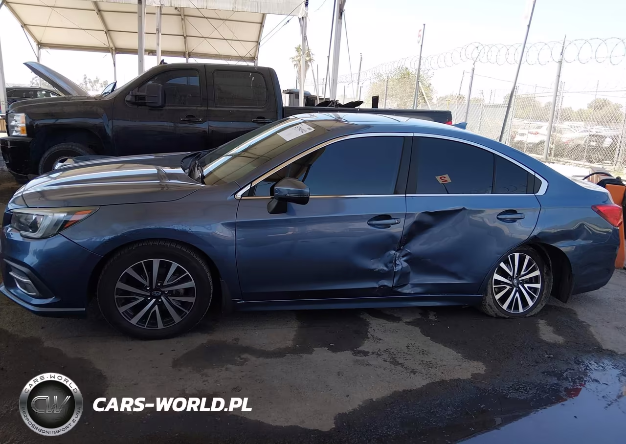 2018 Subaru Legacy 2.5I Premium VIN:4S3BNAH6XJ3004601 - 14