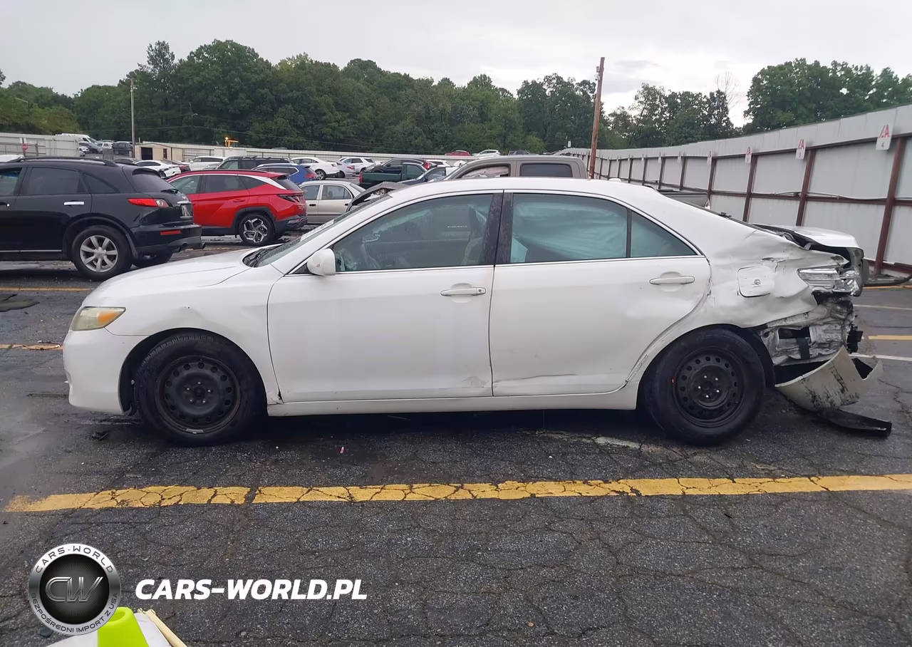 2011 Toyota Camry Le VIN:4T1BF3EK0BU697163 - 14