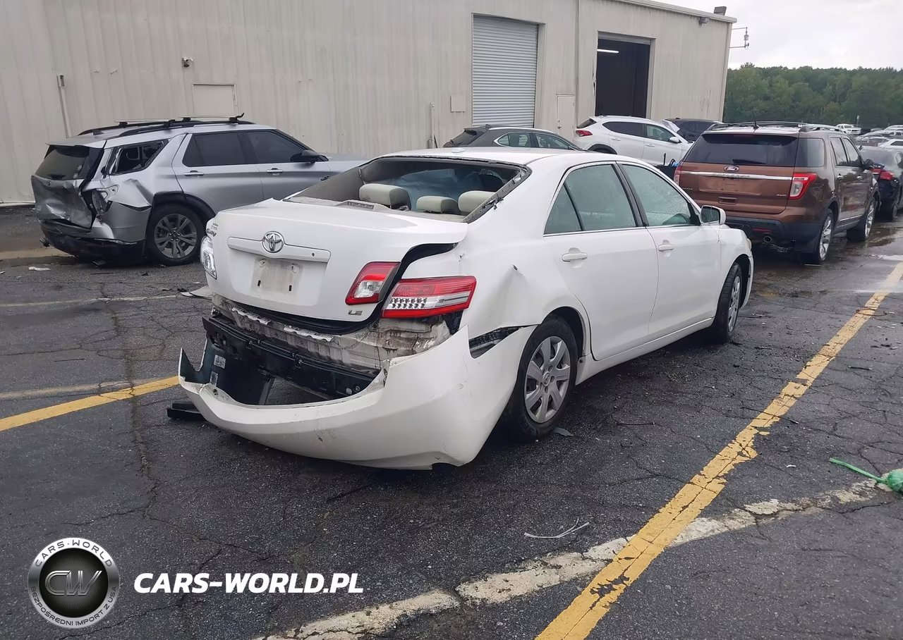 2011 Toyota Camry Le VIN:4T1BF3EK0BU697163 - 4
