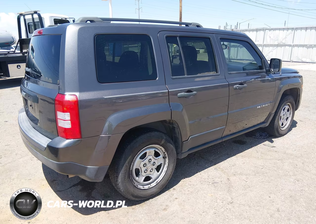 2016 Jeep Patriot Sport VIN:1C4NJPBB0GD612406 - 4