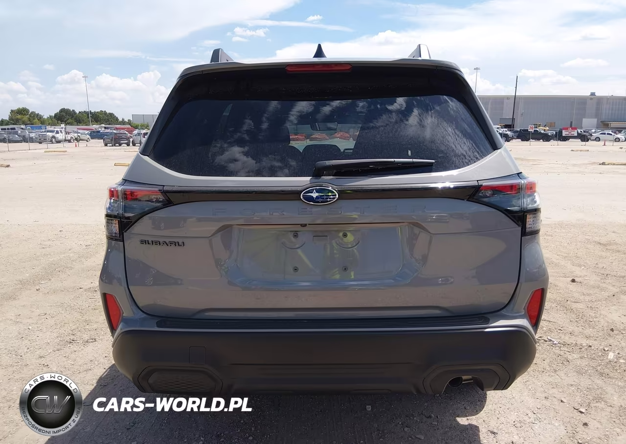 2025 Subaru Forester Premium VIN:JF2SLDBC8SH535761 - 17