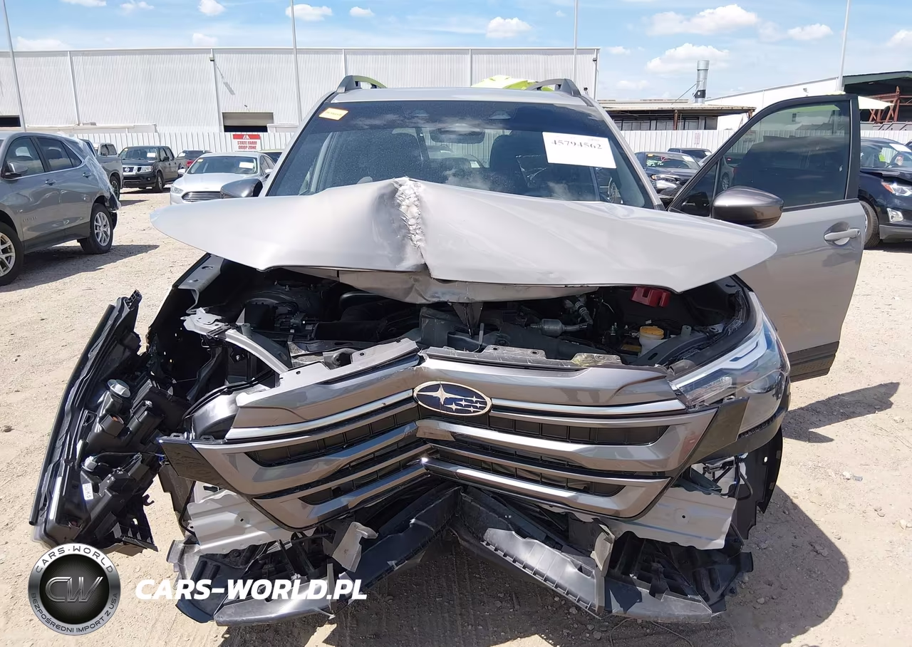 2025 Subaru Forester Premium VIN:JF2SLDBC8SH535761 - 6