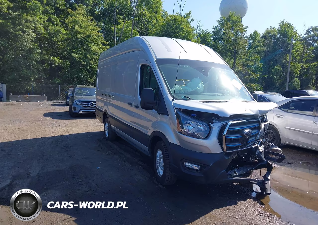 2022 Ford E-Transit-350 Cargo Van
