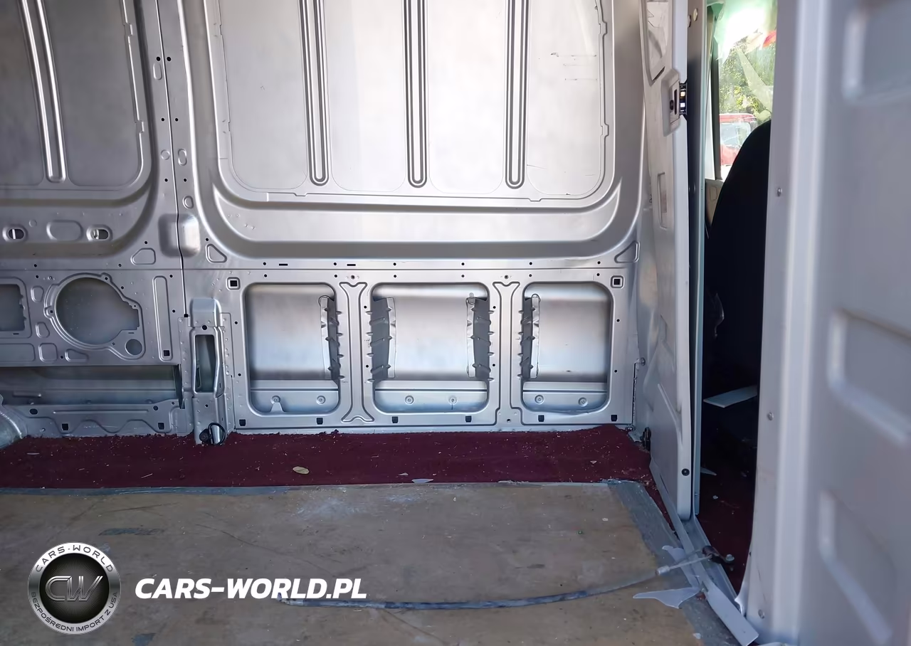 2022 Ford E-Transit-350 Cargo Van VIN:1FTBW3XK2NKA82101 - 8