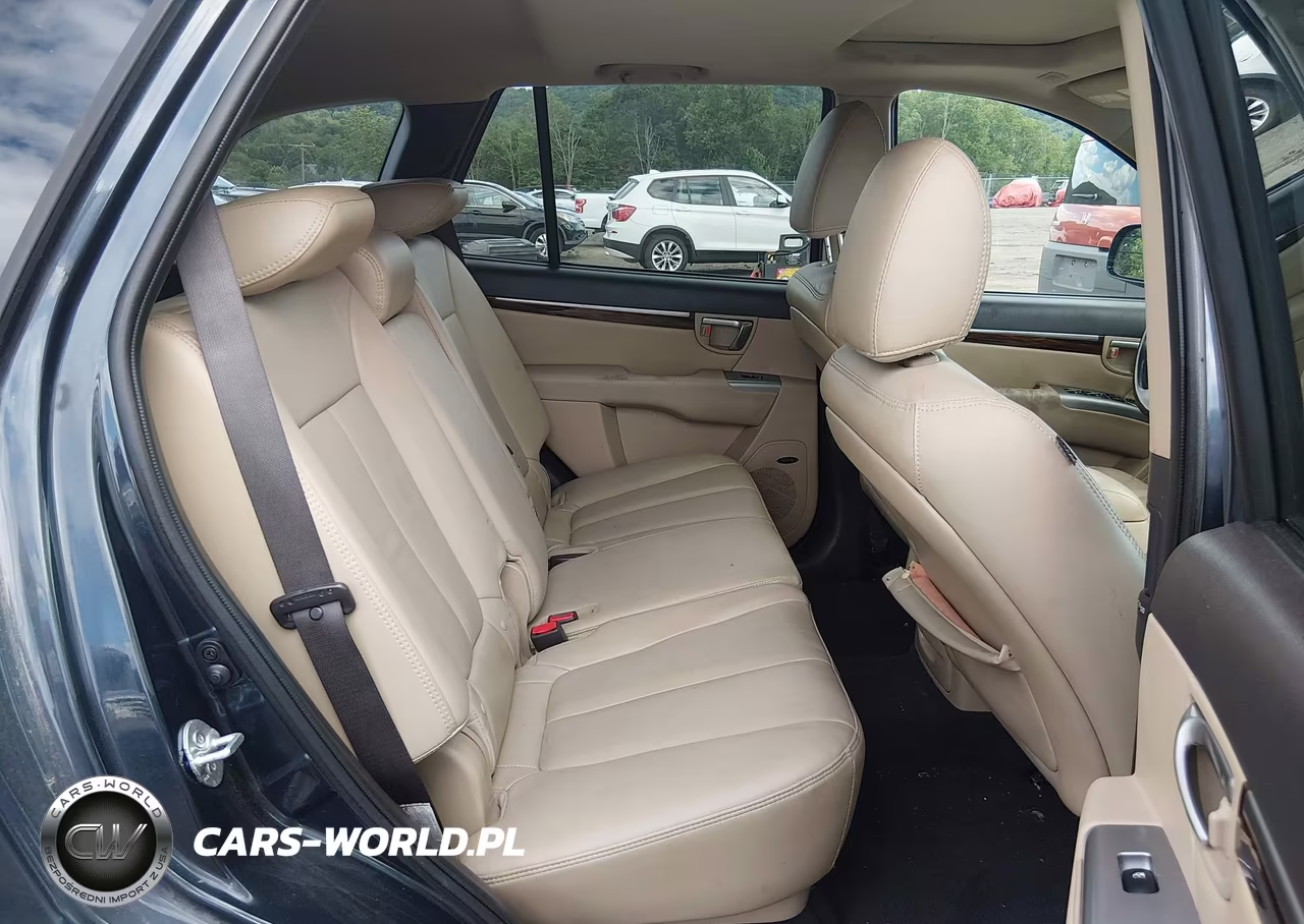 2012 Hyundai Santa Fe Limited V6 VIN:5XYZKDAG7CG150609 - 8