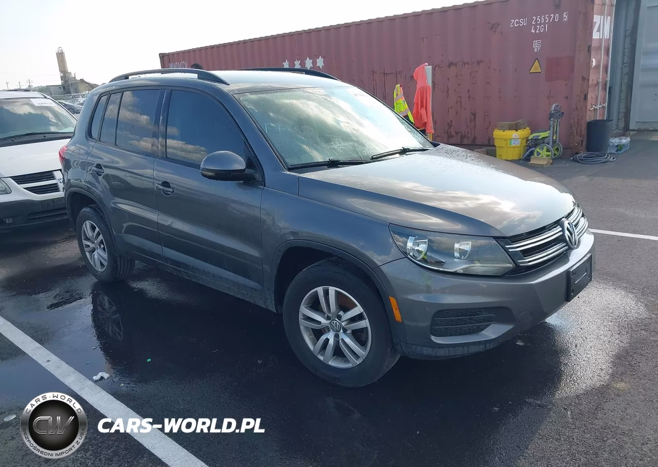 2016 Volkswagen Tiguan S