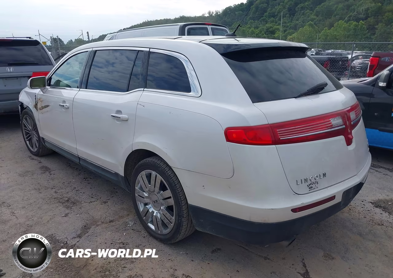 2013 Lincoln Mkt Ecoboost VIN:2LMHJ5AT0DBL52179 - 3