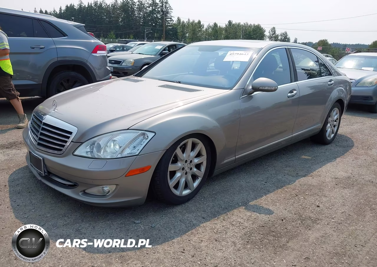 2007 Mercedes-Benz S 550 VIN:WDDNG71X87A050886 - 2