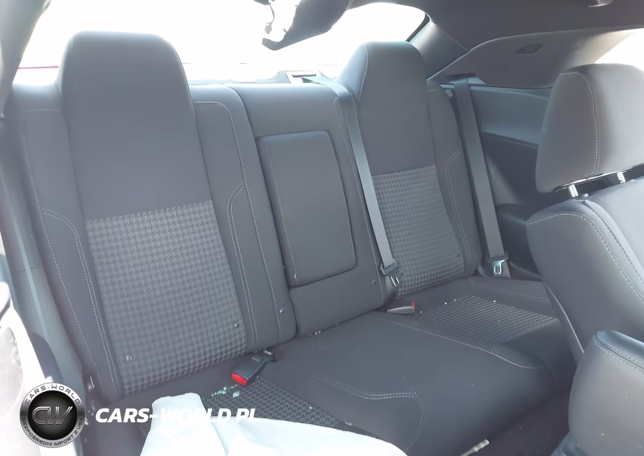 2015 Dodge Challenger Sxt VIN:2C3CDZAG3FH759087 - 8