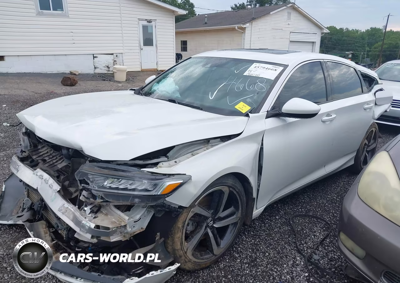 2018 Honda Accord Sport 2.0T VIN:1HGCV2F32JA038807 - 2