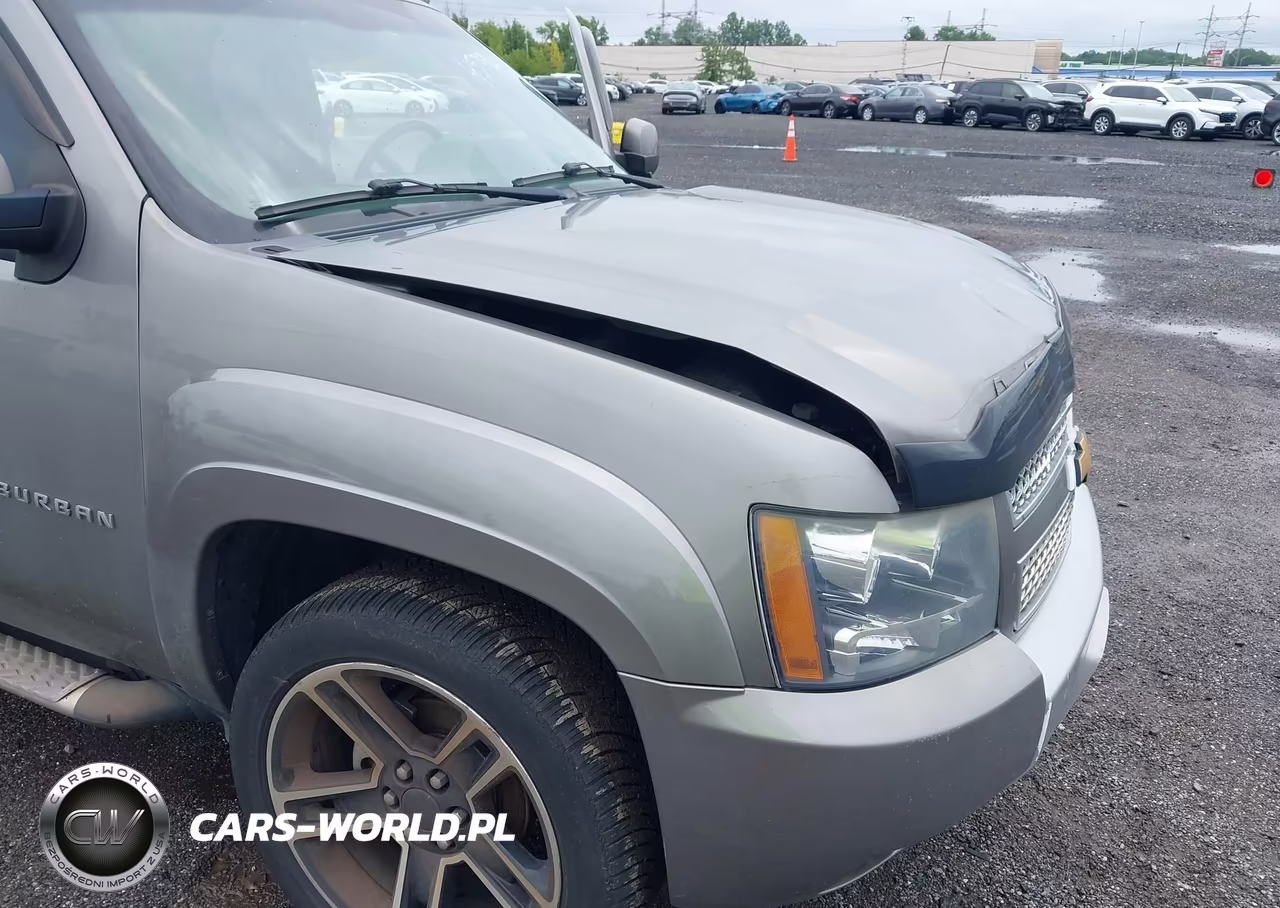 2012 Chevrolet Suburban Lt VIN:1GNSKJE72CR178479 - 17