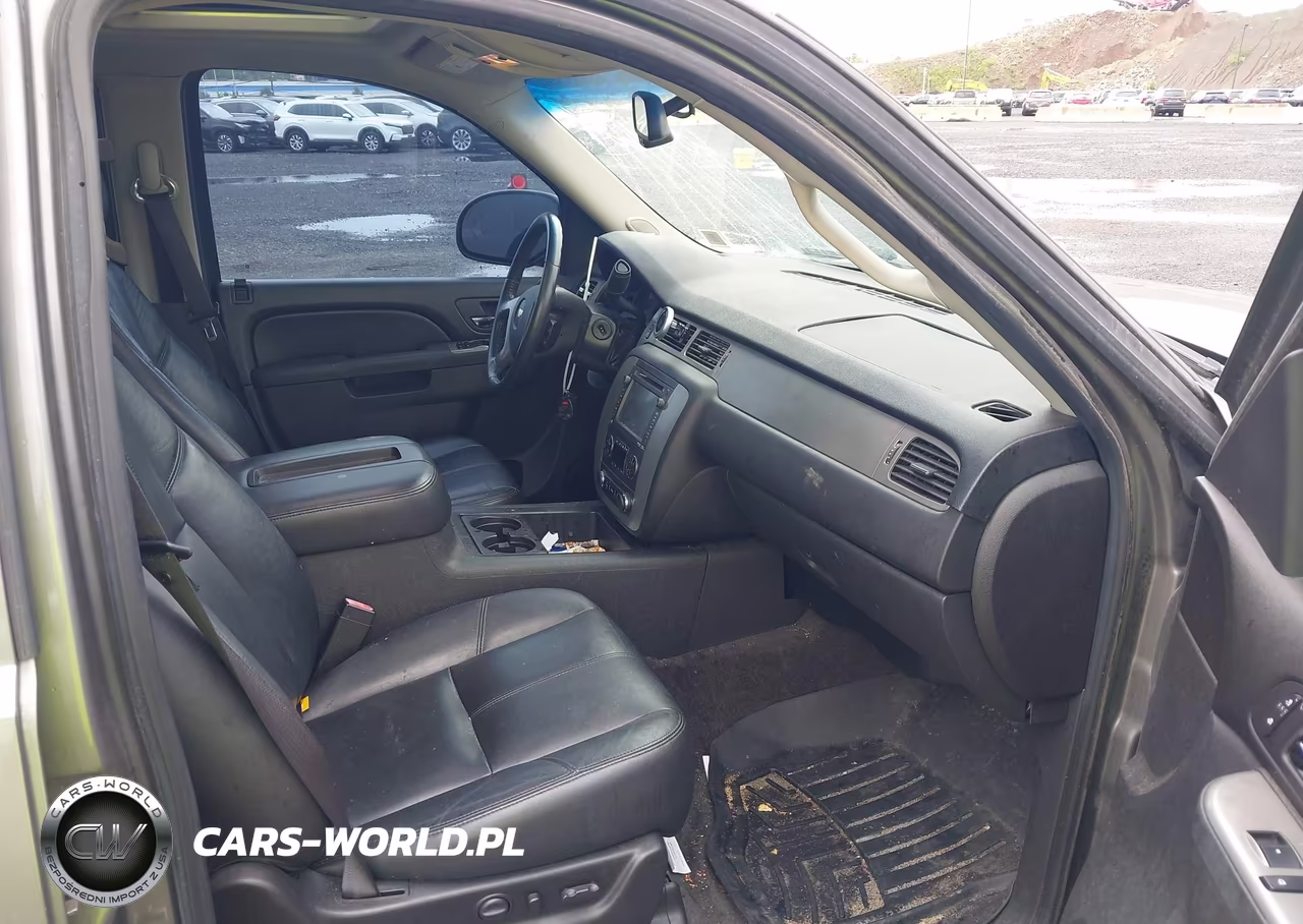 2012 Chevrolet Suburban Lt VIN:1GNSKJE72CR178479 - 5