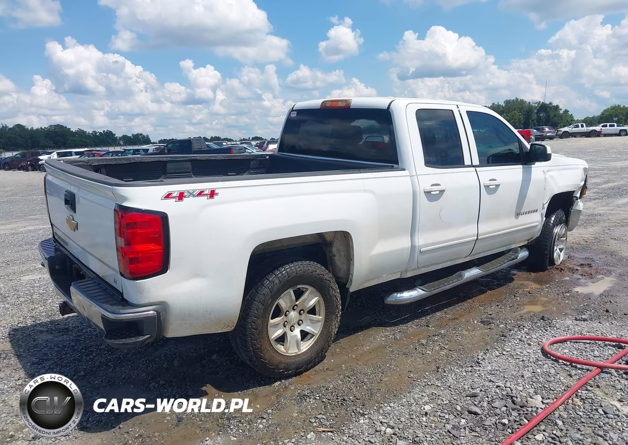 2015 Chevrolet Silverado 1500 Lt VIN:1GCVKREC3FZ153032 - 4