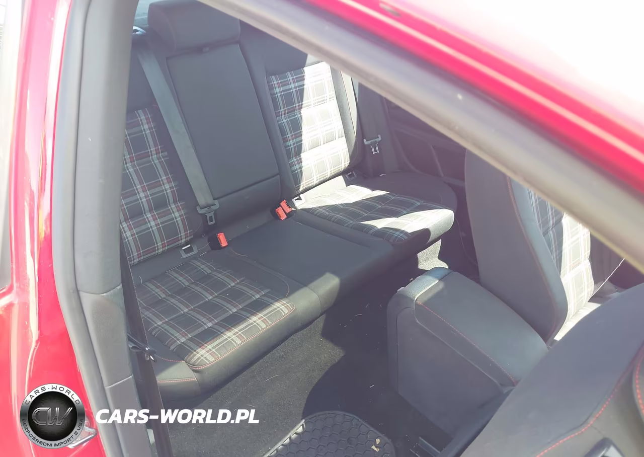 2010 Volkswagen Gti 2-Door VIN:WVWEV7AJ5AW351556 - 8