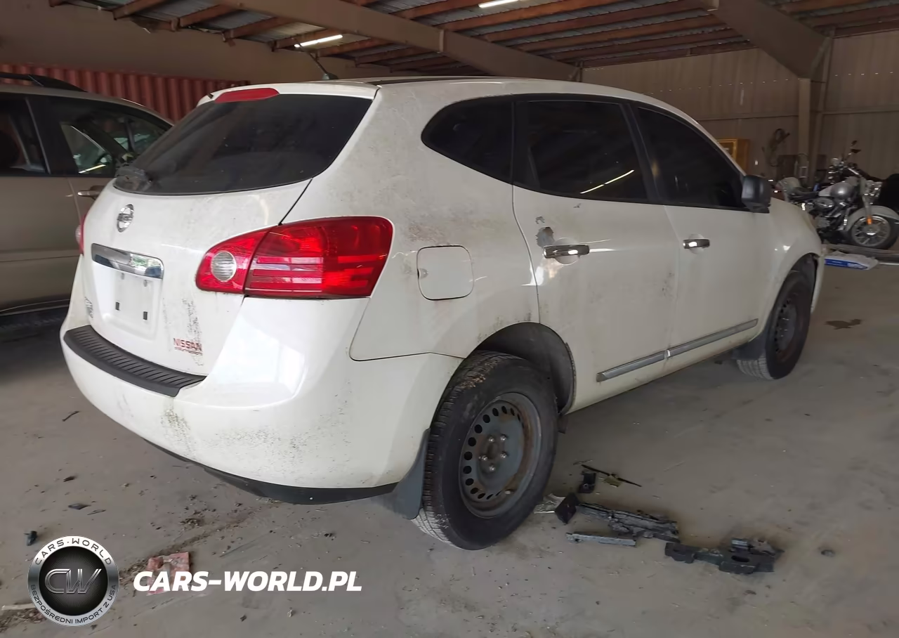 2014 Nissan Rogue Select S VIN:JN8AS5MT6EW615497 - 4