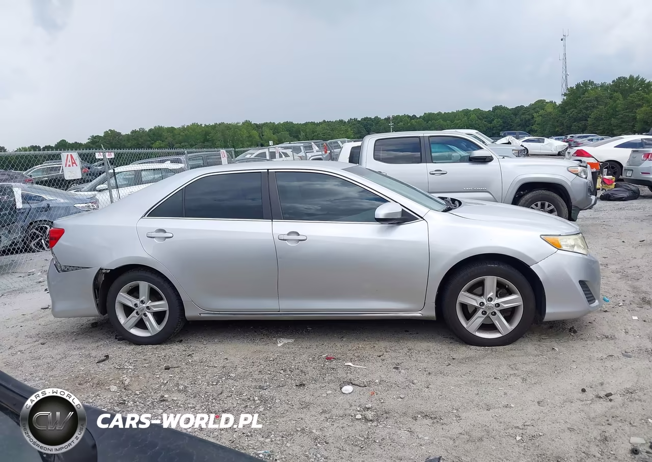 2013 Toyota Camry Le VIN:4T1BF1FKXDU219516 - 13