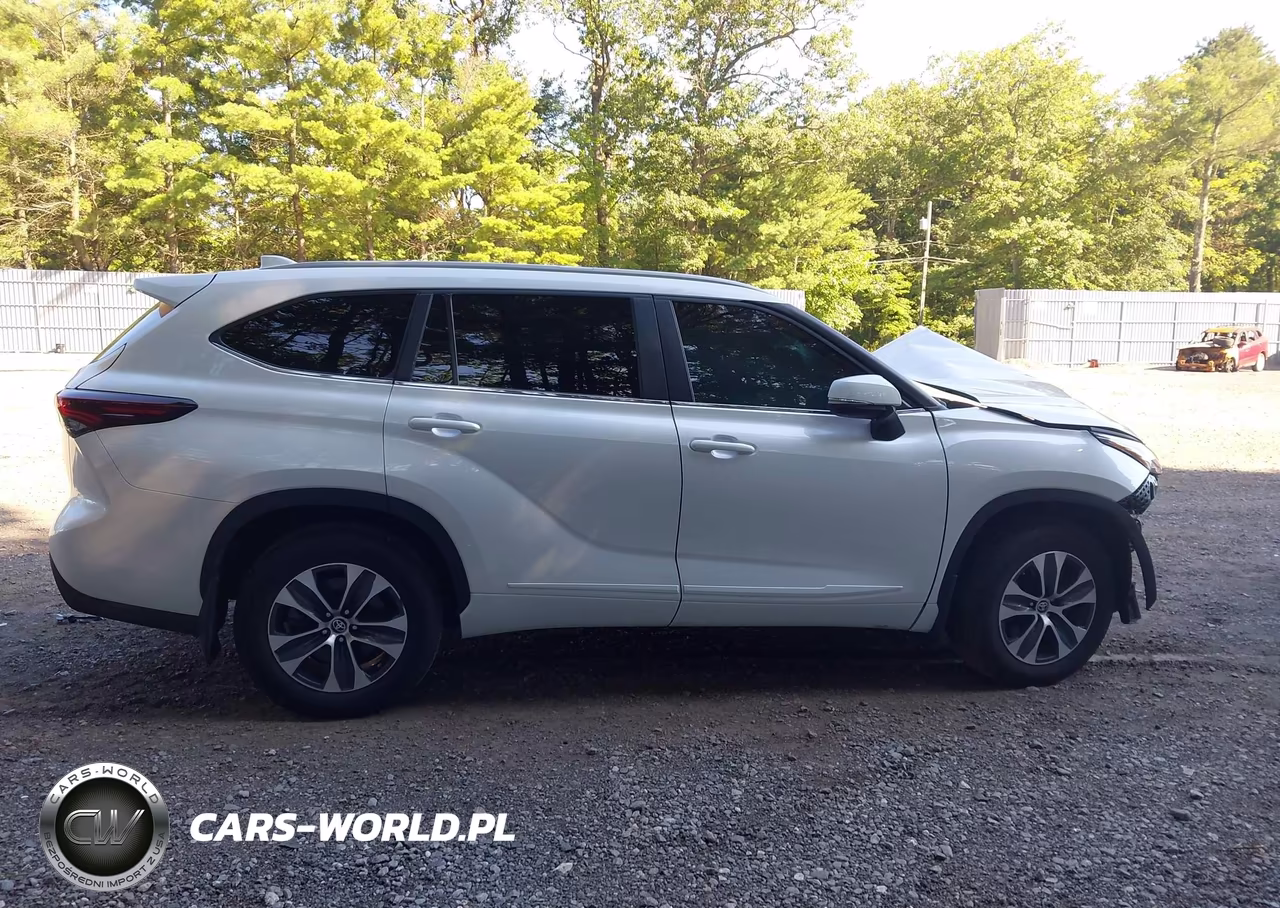 2024 Toyota Highlander Xle VIN:5TDKDRBH3RS536682 - 13