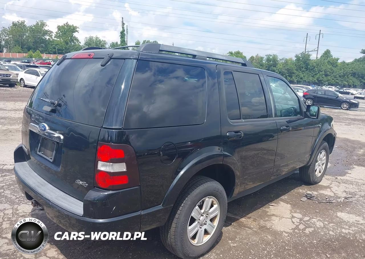 2010 Ford Explorer Xlt VIN:1FMEU7DE0AUA66725 - 4