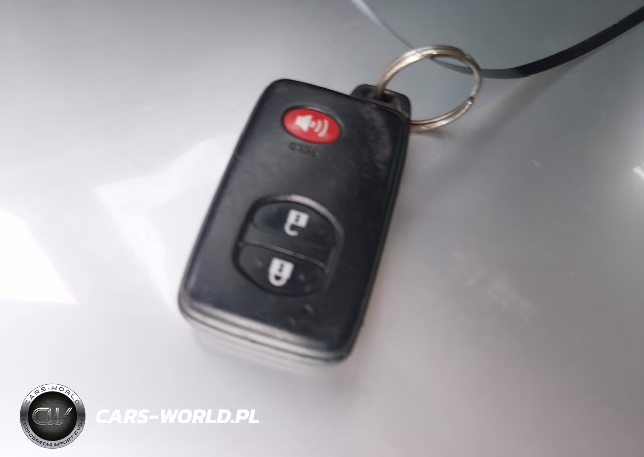 TOYOTA PRIUS VIN:JTDKN3DU4A0157105 - 11