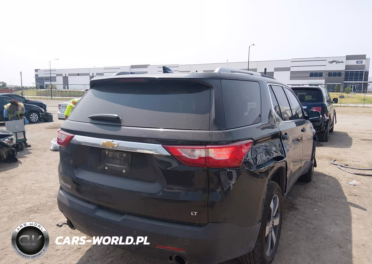 2018 Chevrolet Traverse Lt Leather VIN:1GNERHKW9JJ261383 - 4