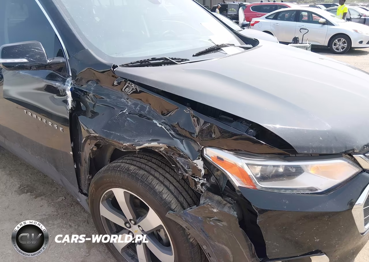2018 Chevrolet Traverse Lt Leather VIN:1GNERHKW9JJ261383 - 6