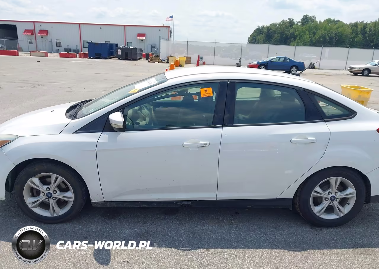 2014 Ford Focus Se VIN:1FADP3F22EL459436 - 14