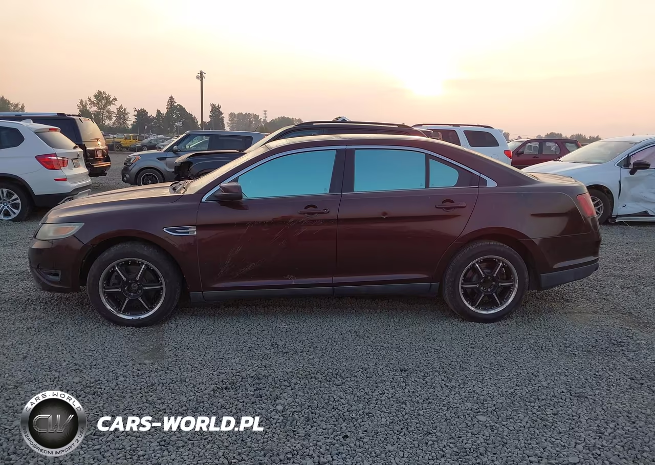 2010 Ford Taurus Sel VIN:1FAHP2EWXAG147917 - 14
