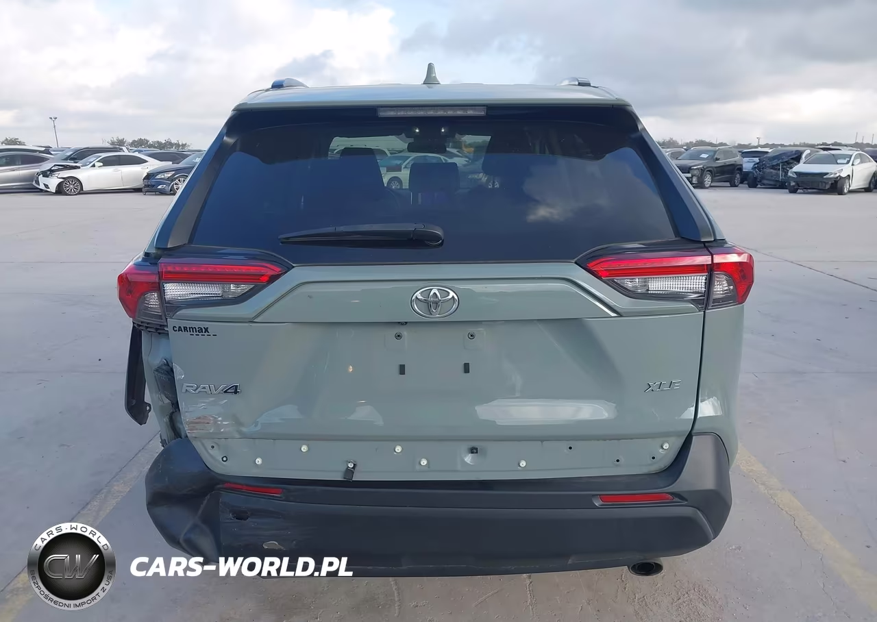 2023 Toyota Rav4 Xle VIN:2T3W1RFV6PW256390 - 17
