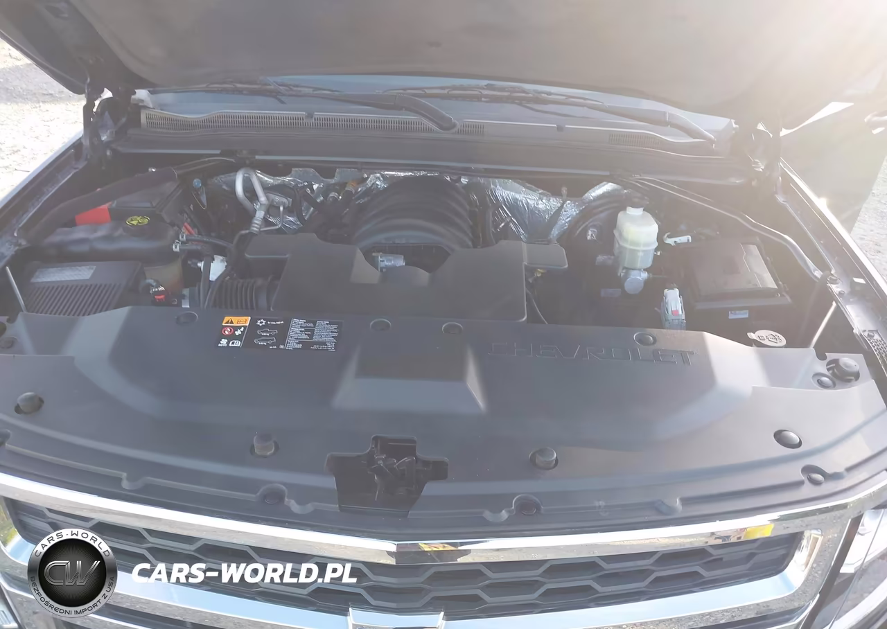 2015 Chevrolet Suburban 1500 Lt VIN:1GNSKJKC5FR547180 - 10