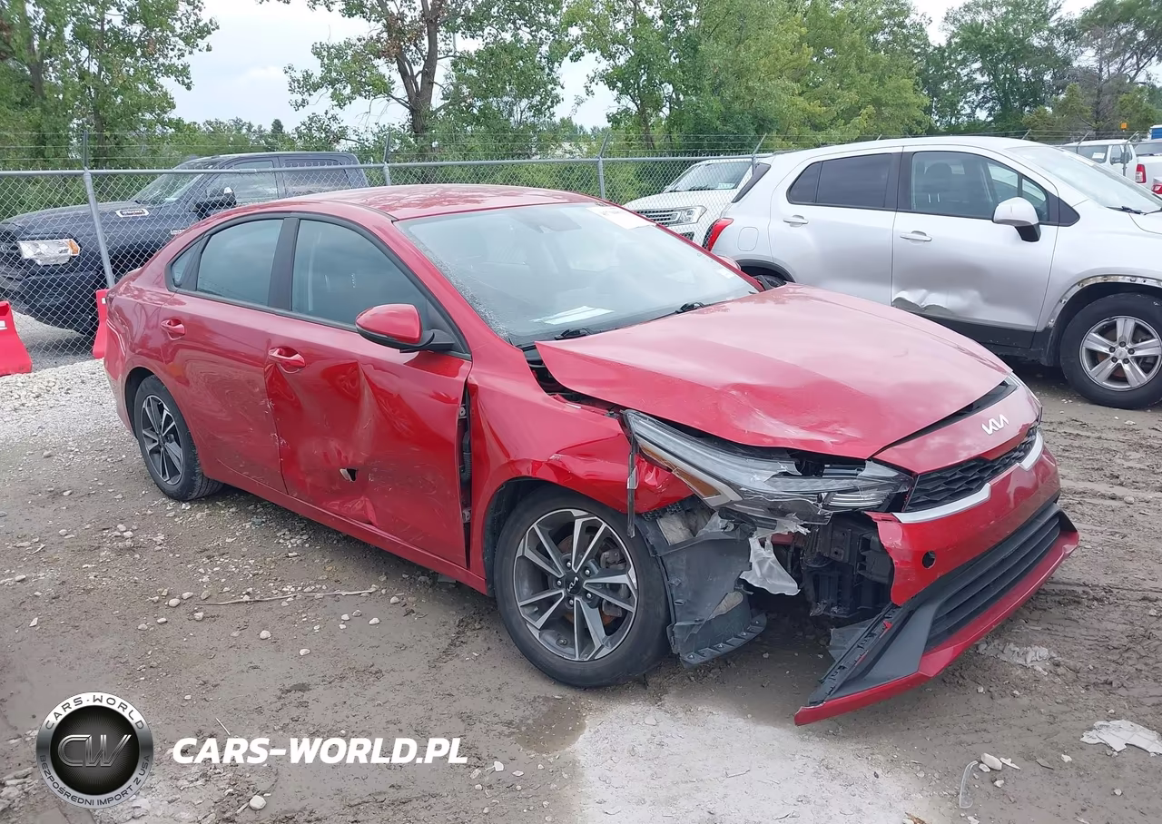 2023 Kia Forte Lxs