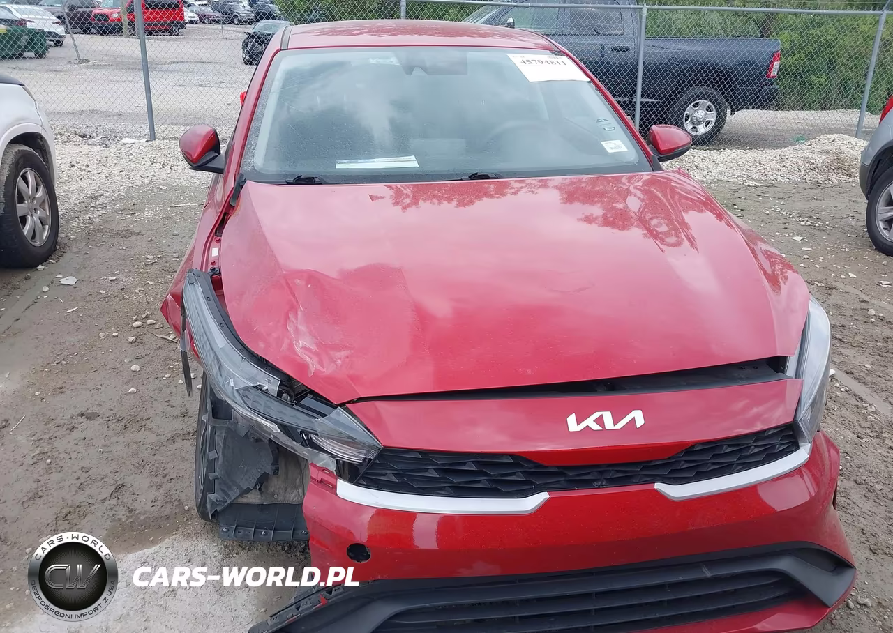 2023 Kia Forte Lxs VIN:3KPF24AD8PE688456 - 12