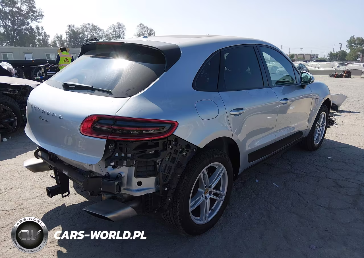 2018 Porsche Macan VIN:WP1AA2A55JLB08006 - 4