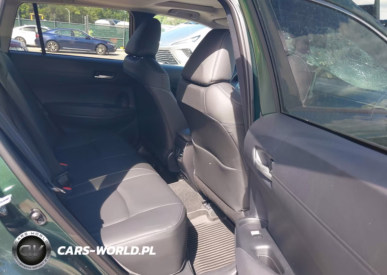 2026 Toyota Corolla Cross Xle VIN:7MUDAABG9TV162442 - 8