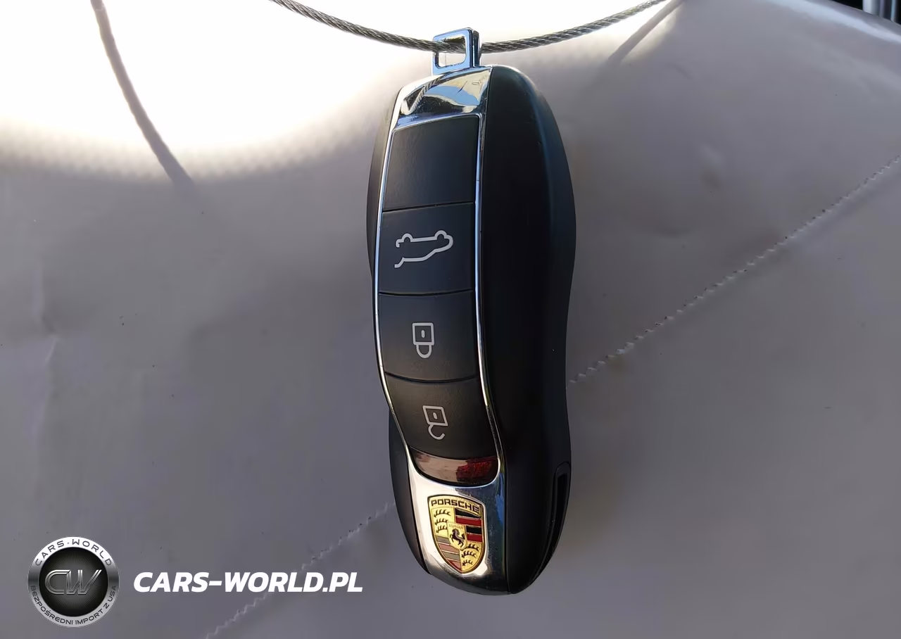 2024 Porsche Macan T VIN:WP1AA2A53RLB16469 - 11