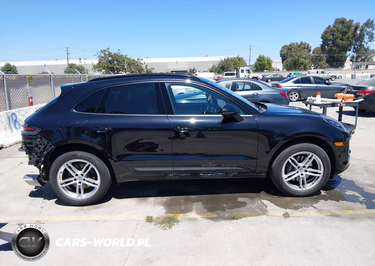 2024 Porsche Macan T VIN:WP1AA2A53RLB16469 - 14