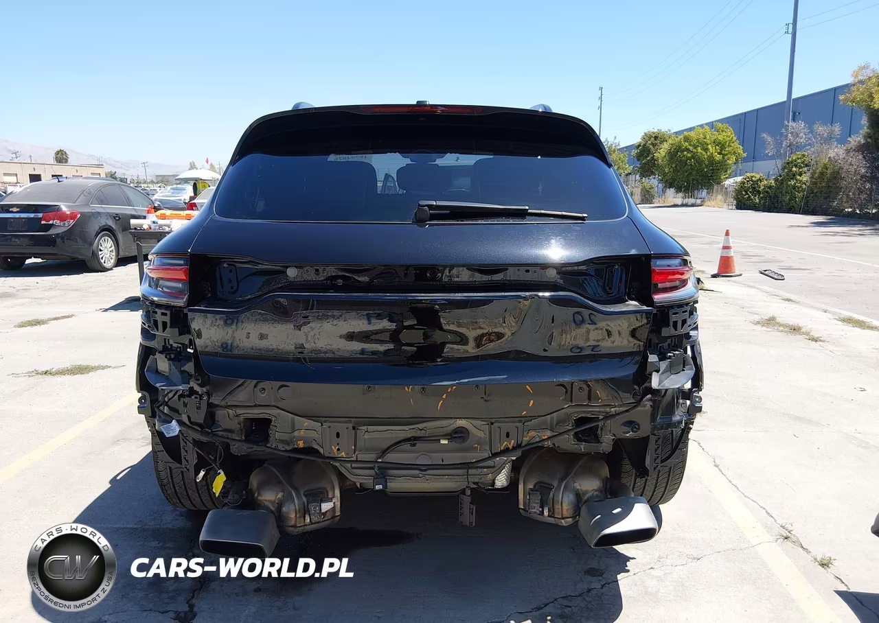 2024 Porsche Macan T VIN:WP1AA2A53RLB16469 - 17