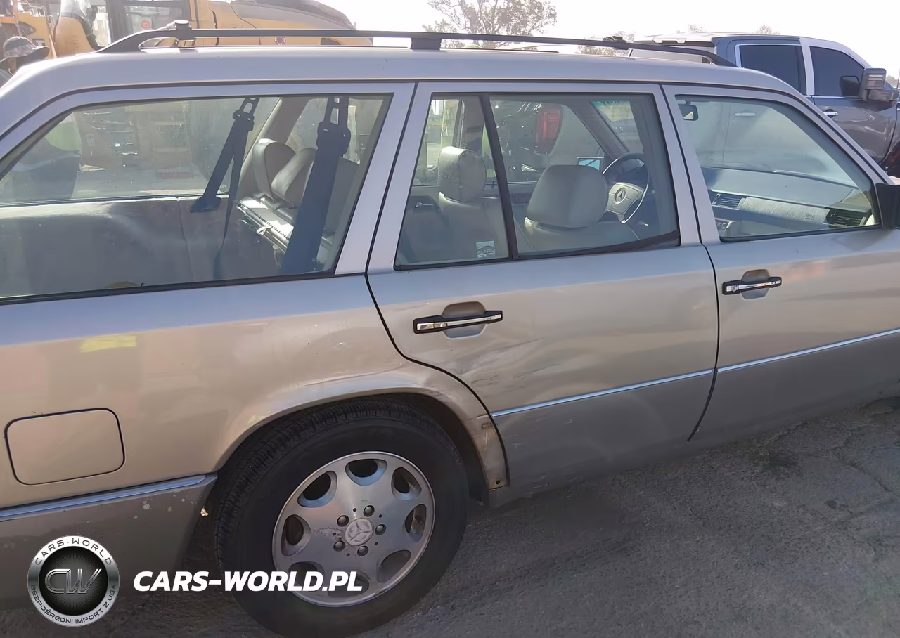 1995 Mercedes-Benz E 320 VIN:WDBEA92E6SF313875 - 6