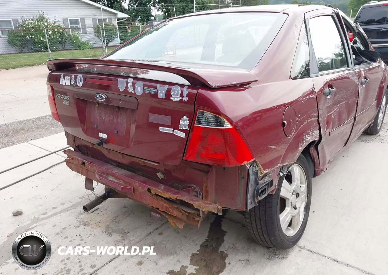 2007 Ford Focus S-Se-Ses VIN:1FAFP34NX7W205285 - 13