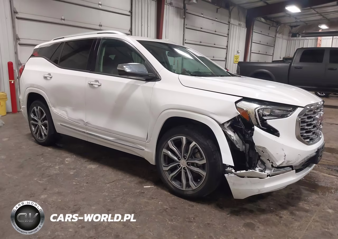 2018 GMC Terrain Denali – zdjęcie 1 z 17