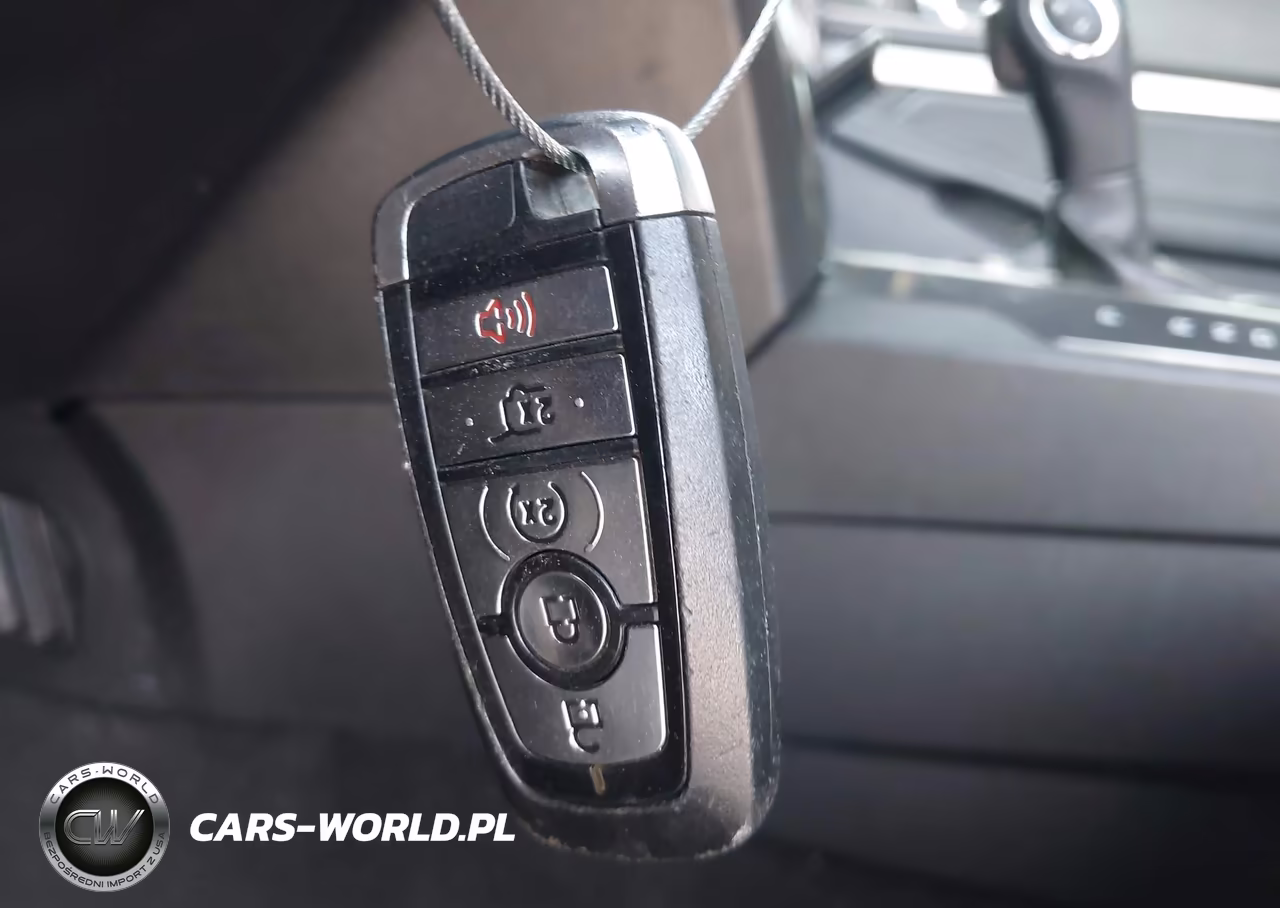 2019 Ford Explorer Xlt VIN:1FM5K7D8XKGA51004 - 11
