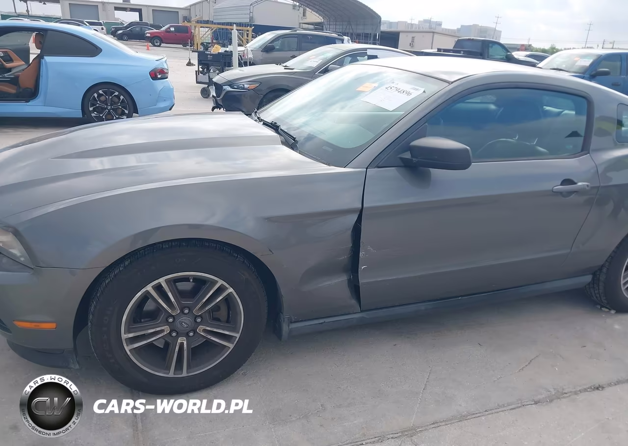 2011 Ford Mustang V6 Premium VIN:1ZVBP8AM6B5131764 - 6