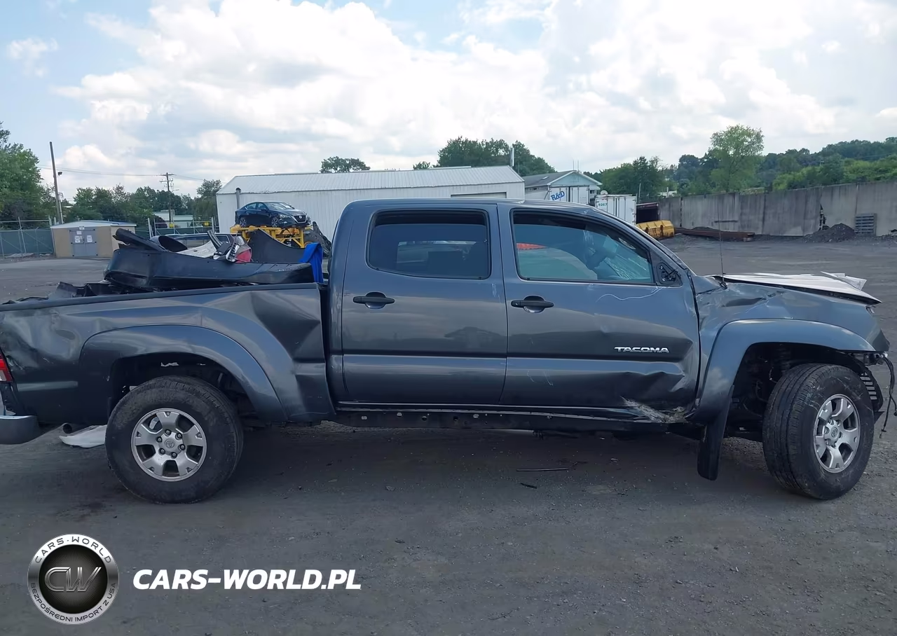 2011 Toyota Tacoma Base V6 VIN:3TMMU4FN8BM024353 - 13