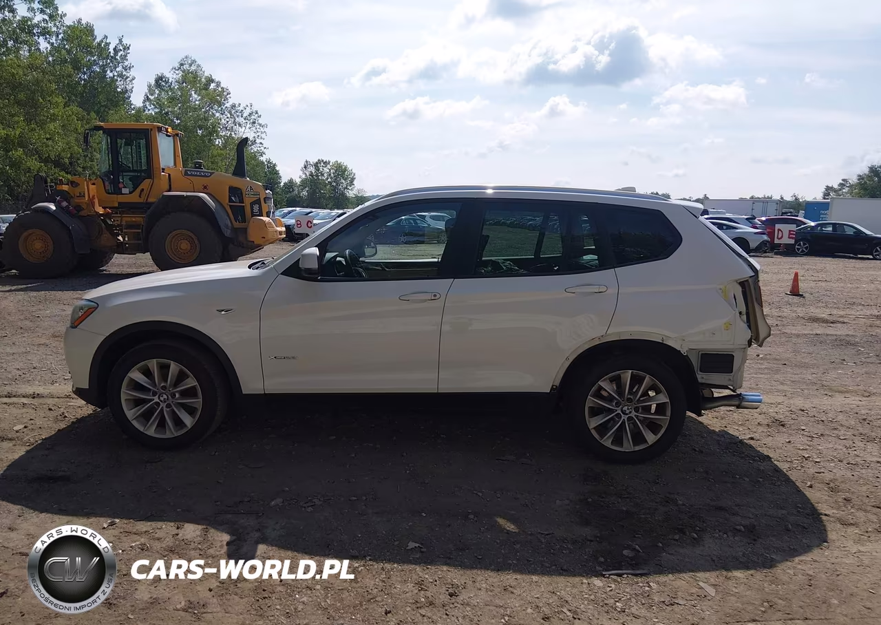 2015 BMW X3 xDrive28I VIN:5UXWX9C53F0D54994 - 15