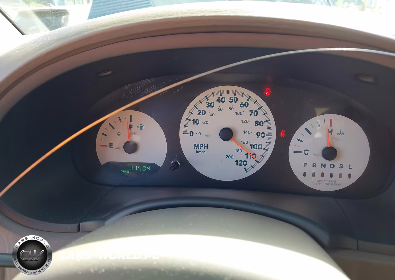 2006 Chrysler Town & Country VIN:1A4GP45R06B655307 - 7