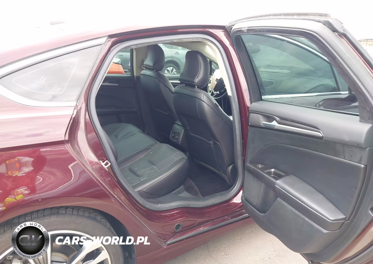 2017 Ford Fusion Titanium VIN:3FA6P0K96HR229155 - 8