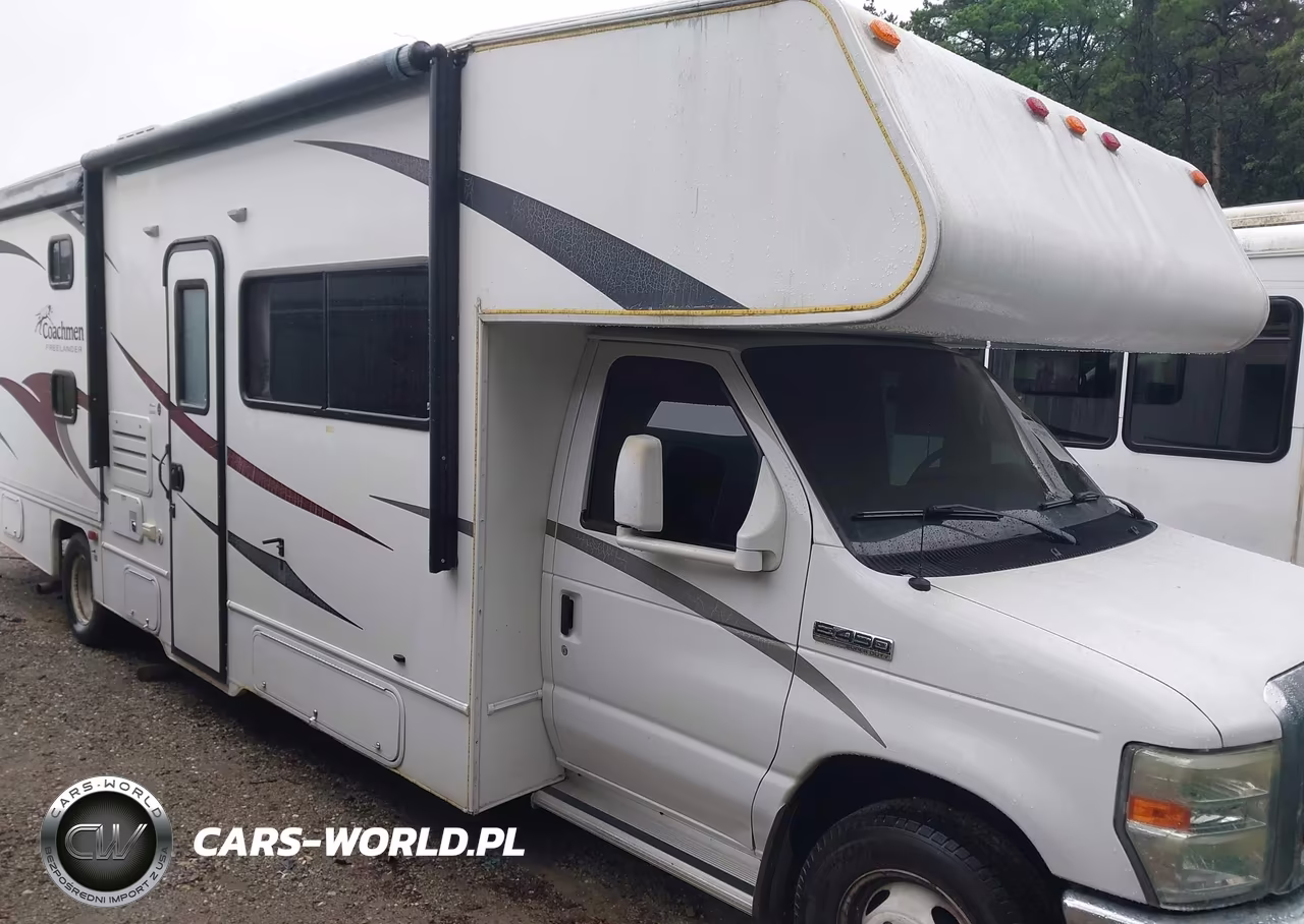 2010 Ford E-450 Cutaway